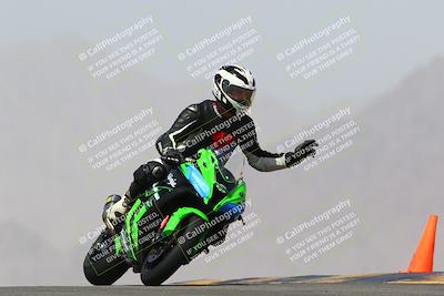 media/Mar-28-2022-Superbike Trackdays (Mon) [[b8603d0f67]]/Advanced Group (1pm-130pm)/Turn 9/